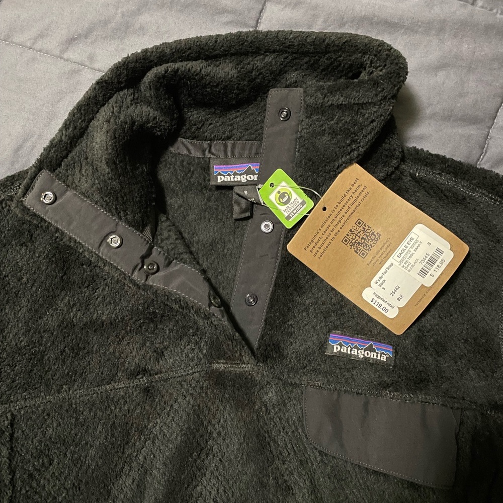 Women’s Small Patagonia black fleece